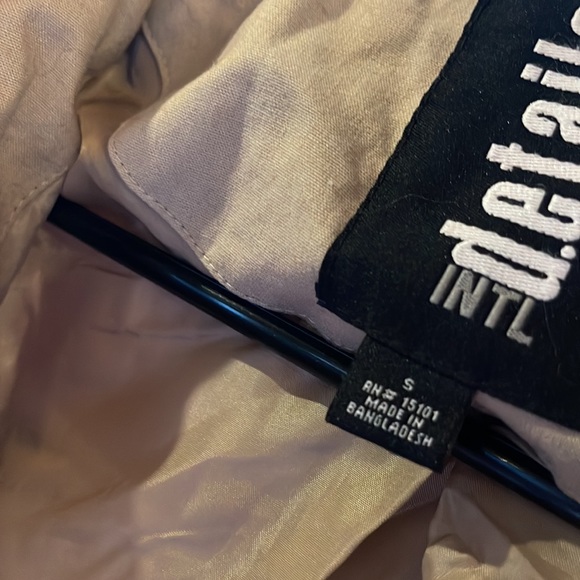 Hooded light jacket in new condition - Picture 6 of 7